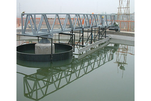 周邊傳動半橋式吸泥機